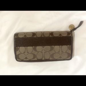 *SOLD* Vintage Coach Canvas Long Cardholder Wallet